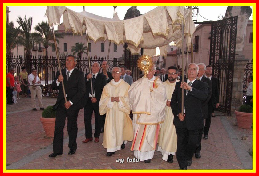 170618 CorpusDomini 384_tn.jpg